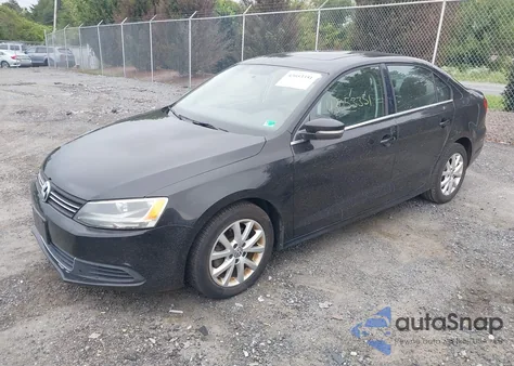 2013 Volkswagen Jetta 2.5L Se z USA, uszkodzony, nr VIN 3VWDP7AJ1DM438586